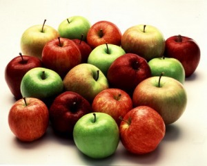 Полезные и лечебные свойства яблок
